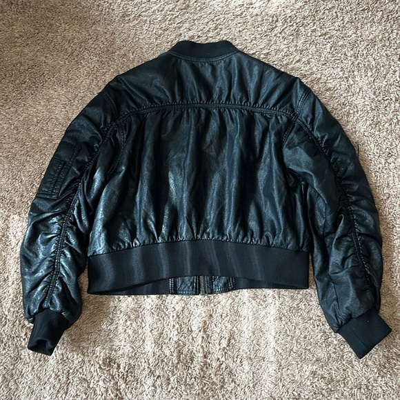 Free People Snap Out of It Vegan Leather Bomber Jacket XS - Picture 7 of 11